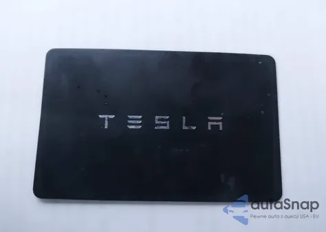 2022 Tesla Model Y Long Range Dual Motor All-Wheel Drive из США, поврежденный, VIN 7SAYGAEE4NF337341